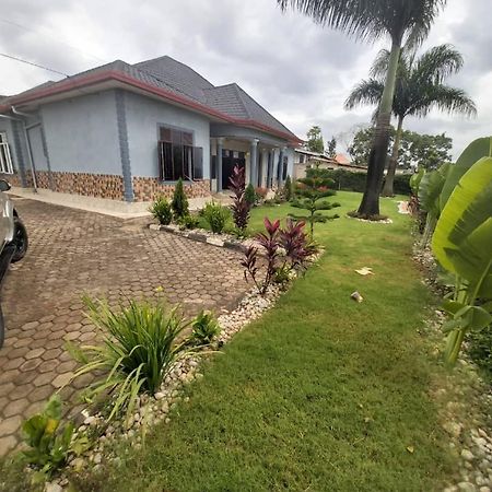 Comfort B&B Kigali Bagian luar foto