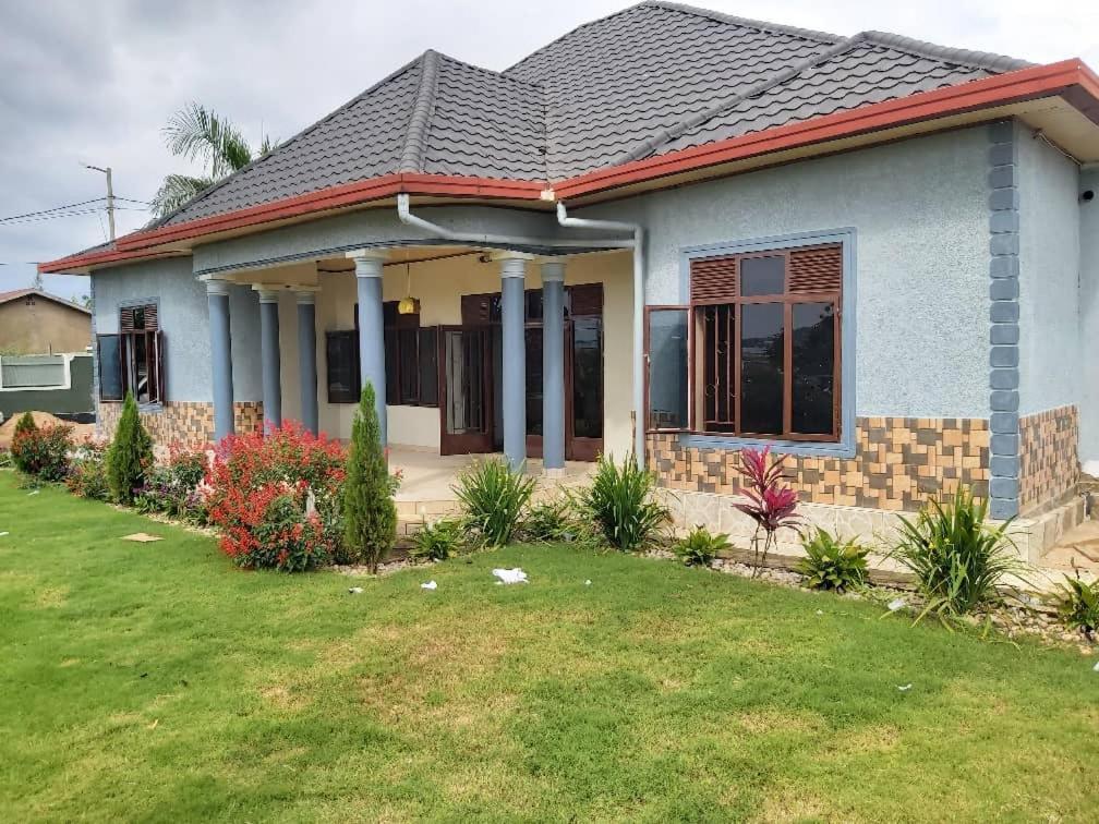 Comfort B&B Kigali Bagian luar foto